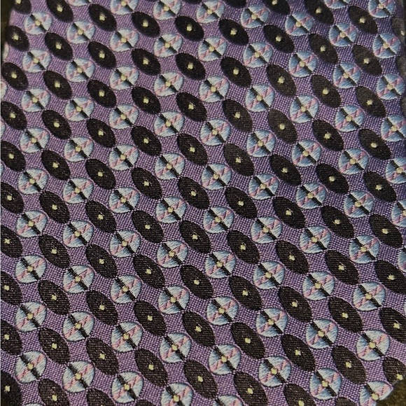 EXPRESS Tie 100% Italian Silk Lavender & Blue Geometric 58.5"L x 3.75"W USA Made - Picture 5 of 8